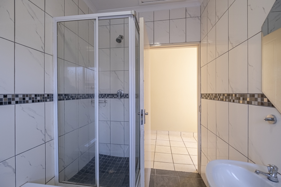 3 Bedroom Property for Sale in Summerstrand Eastern Cape
